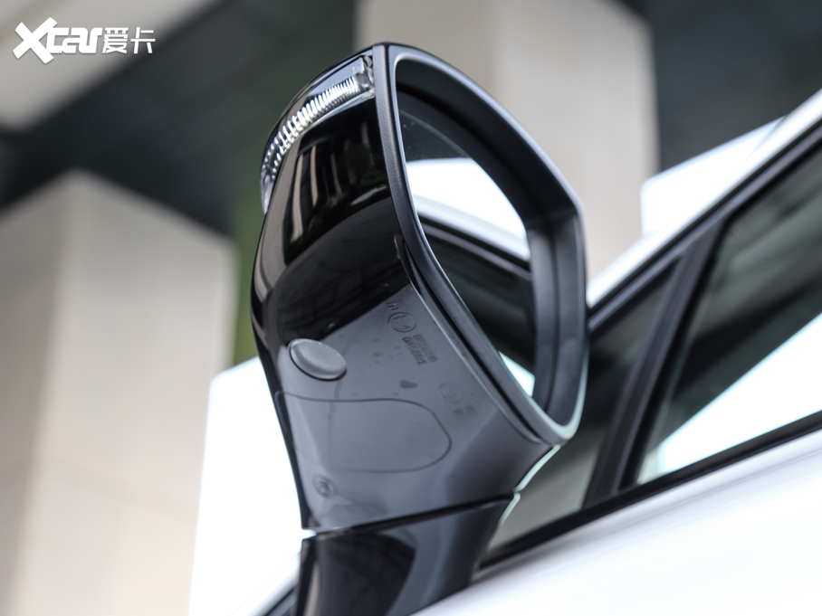 2019Դ DM 2.0T p(q)F 7 VI