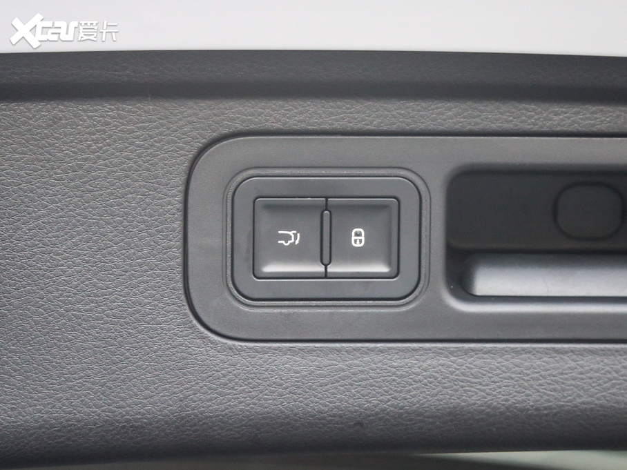 2019Դ DM 2.0T pF 7 VI