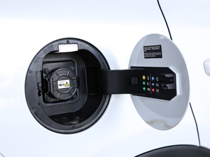 2019DM 2.0T pF 7 VI ^