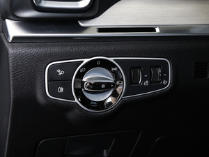 2019DM 2.0T p(q)F 7 VI g