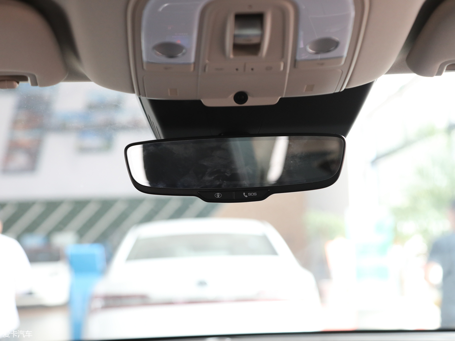 2019MAX 1.5T Ԅ 6 V