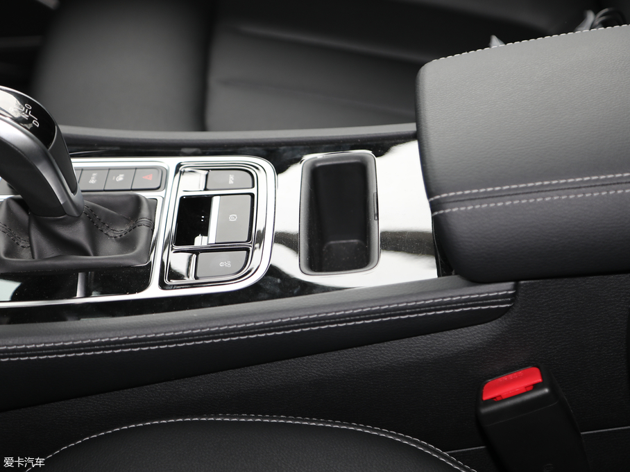 2019MAX 1.5T Ԅ(lin) 6 V