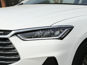 2019ܰ 1.5TI քh V ^