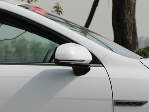 2019ܰ 1.5TI քh V ^