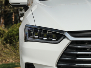 2019ܰ 1.5TI քh V ^