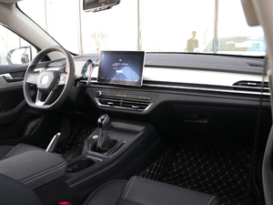 2019ܰ 1.5TI ք(dng)(lin)h(dng) (gu)V п؅^(q)