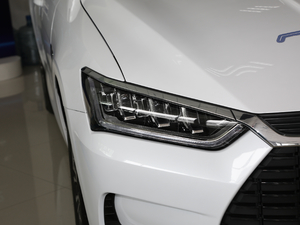 2019ܰ 401km I ^