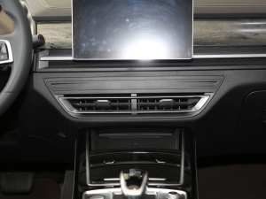 2019款超能版 520km 智联领越型 空调出风口