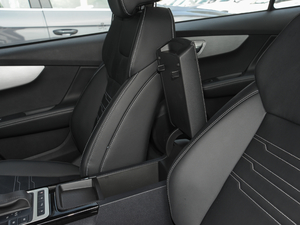 2020款1.5L CVT豪华型 空间座椅