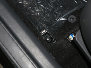 2020款1.5L 手动经典型 空间座椅