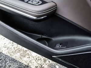 2020款四驱性能版尊贵型 空间座椅