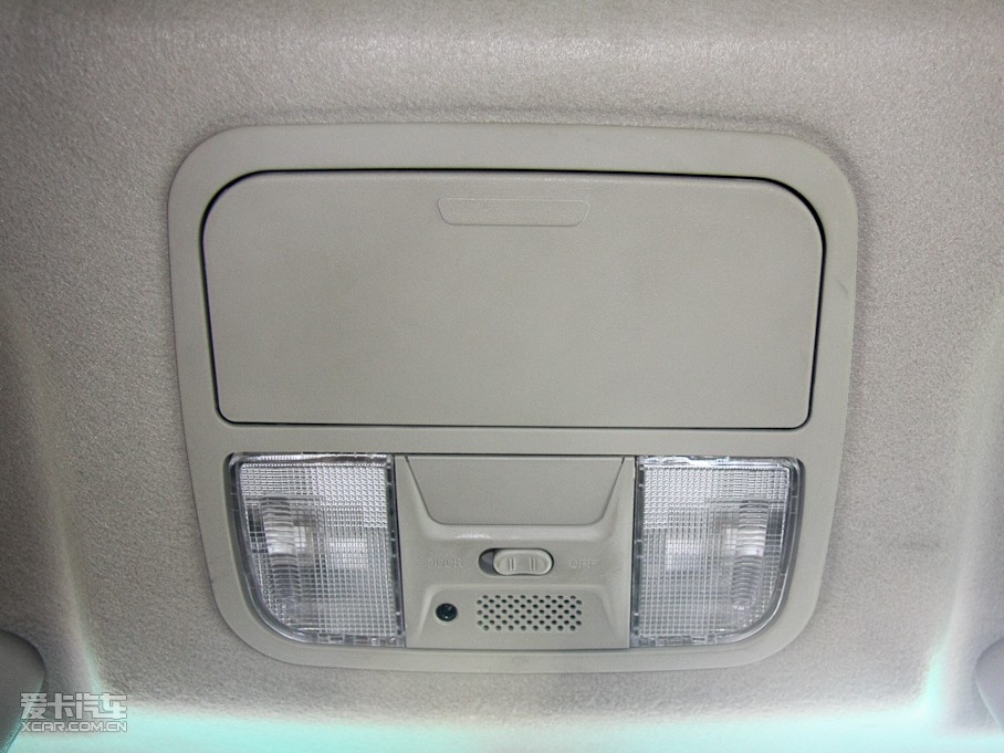 2010ȁM6 2.0L ք(dng)A