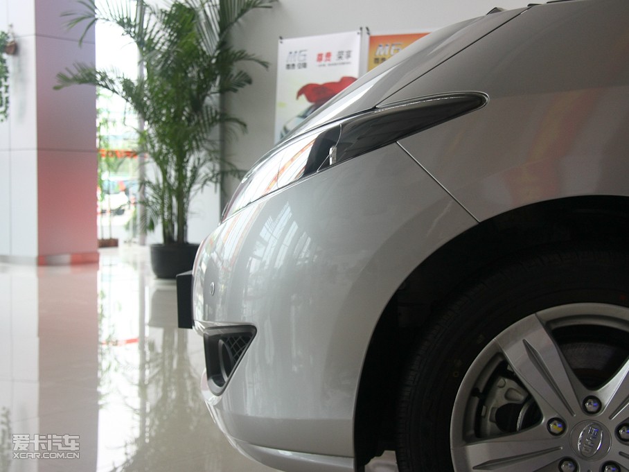 2010ȁM6 2.0L ք(dng)A