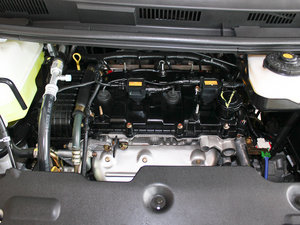2010款2.0L 手动豪华版 其它