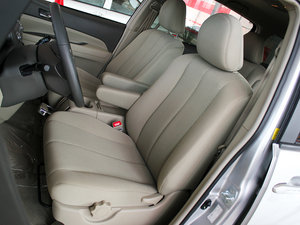 2010款2.0L 手动豪华版 主驾驶座椅