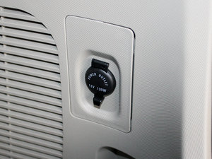 2010款2.4L 自动尊享版 空间座椅