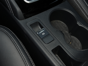 2020(jng) 1.5T Ԅ(dng)Ӣ v܇(ch)Ƅ(dng)