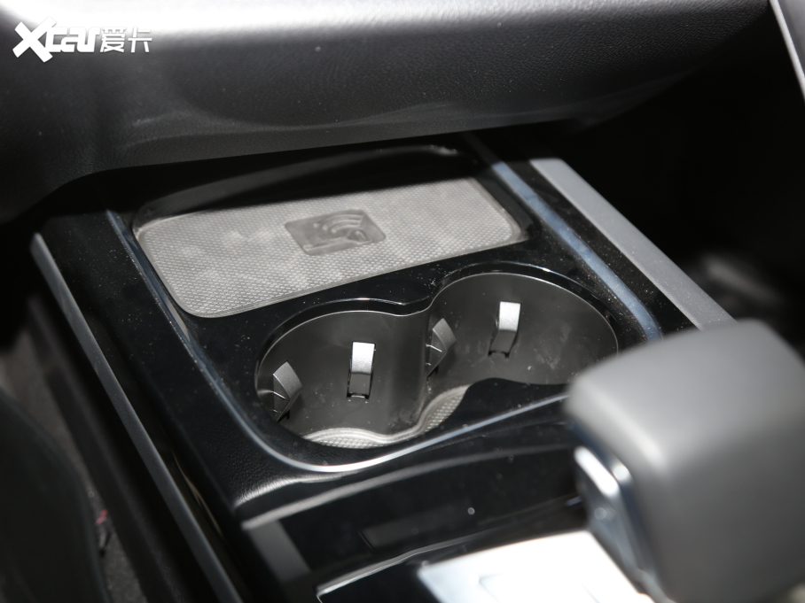 2020����Pro 1.5T �Ԅ��I����