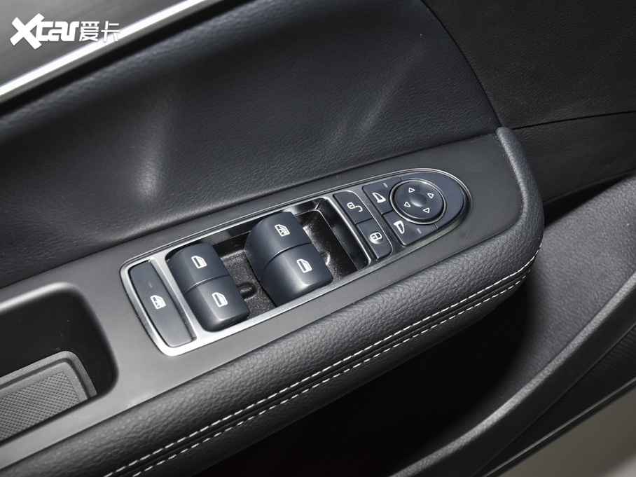 2021MAX  1.5T ԄӺA 7