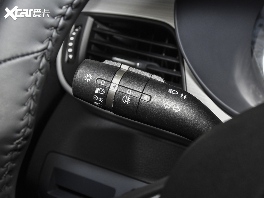 2021MAX  1.5T ԄӺA 7