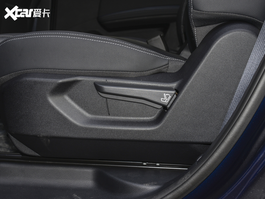 2021MAX  1.5T ԄӺA 6