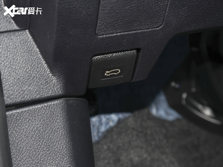 2021MAX (j) 1.5T Ԅ(dng)A 6