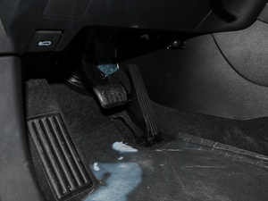 2021 1.5T ԄF 6 п؅^