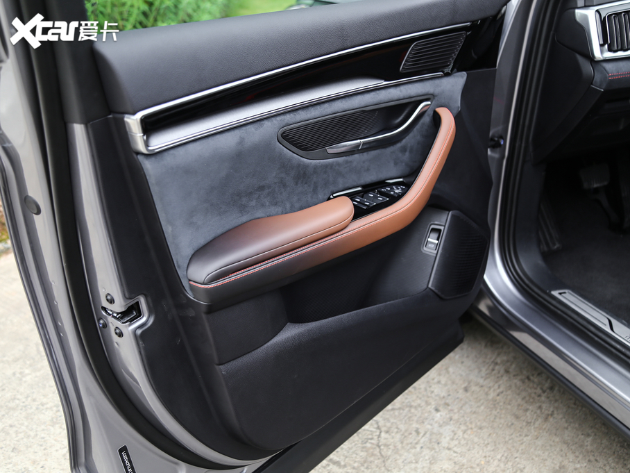 2020PLUS 1.5T ԄŞPLUS