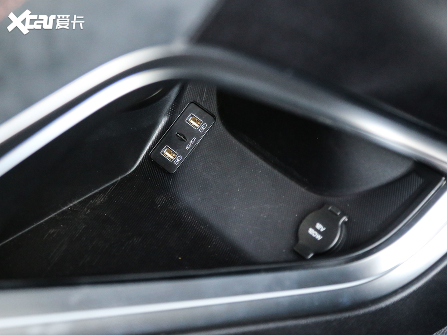 2020����PLUS 1.5T �Ԅ���ŞPLUS