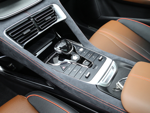 20201.5T ԄŞPLUS QU