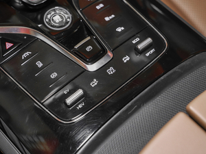 2021DM 2.0T (q)ܰF п؅^(q)