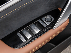 2021DM 2.0T ܰs {܇ƅ^	