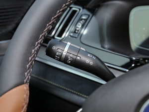 2021DM-i 112KM F п؅^