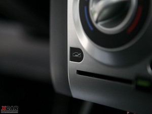 2009款1.0L 舒适版 中控区