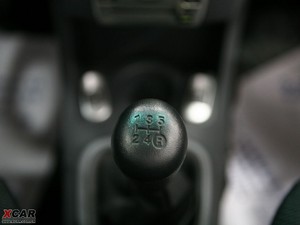 2009款1.0L 舒适版 中控区