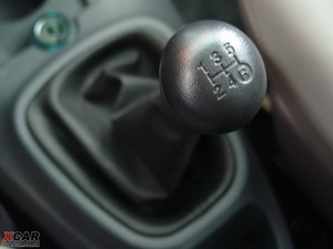 2009款1.0L 尊贵版 中控区