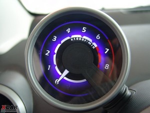 2009款1.0L 尊贵版 中控区
