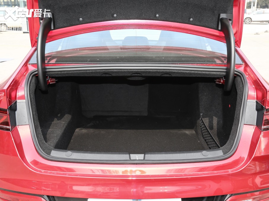 2021PLUS DM-i 120KM Ş