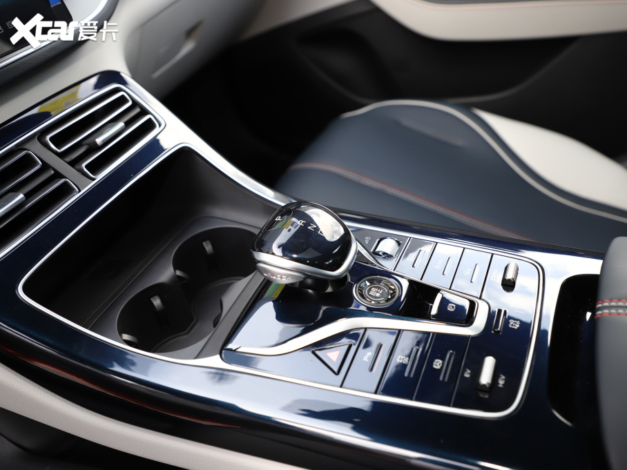 2021PLUS DM-i 55KM Ş