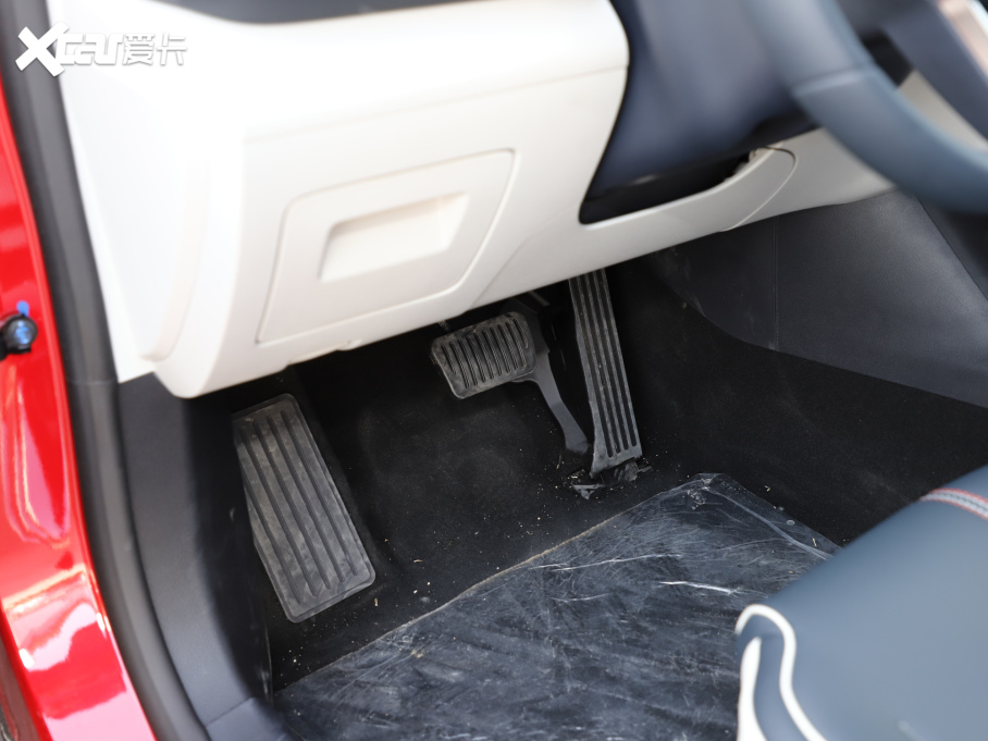 2021PLUS DM-i 55KM Ş