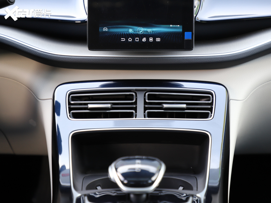 2021PLUS DM-i 55KM Ş