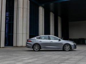 2021DM-i 120KM Ş w^