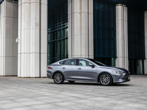 2021DM-i 120KM Ş w^