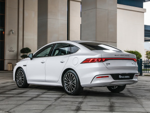 2021DM-i 120KM Ş w^