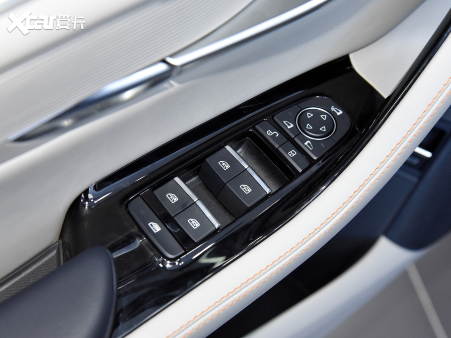 2021PLUSԴ DM-i 110KM ŞPLUS 5G