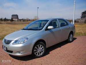 2010款1.5L 尊雅版(4G15S) 整体外观
