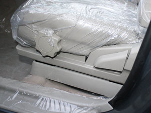 2010款1.5L 尊雅版(473QB) 主驾驶座椅调节