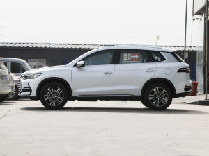 2021款1.5T 自动骁云版精英型 正侧（左）