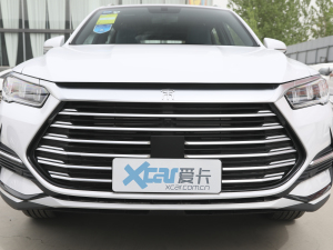 2021款1.5T 自动骁云版精英型 中网