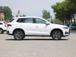 2021款1.5T 自动精英型 整体外观